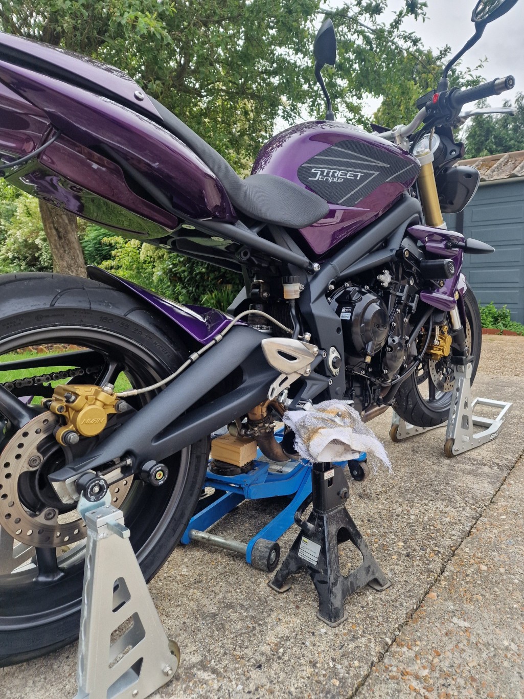 765RS Ohlins Shock on a Gen 1 675 - Suspension Set-up and Mods